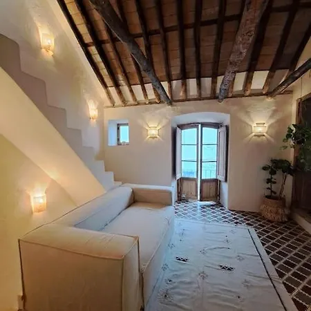 Love Nest - Heart Of Old Town Holiday home Estepona